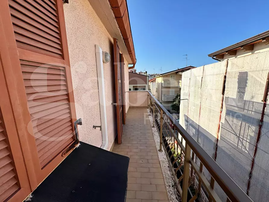 Immagine 20 di Appartamento in vendita  in Via Cesare Battisti, 178 a Alba Adriatica
