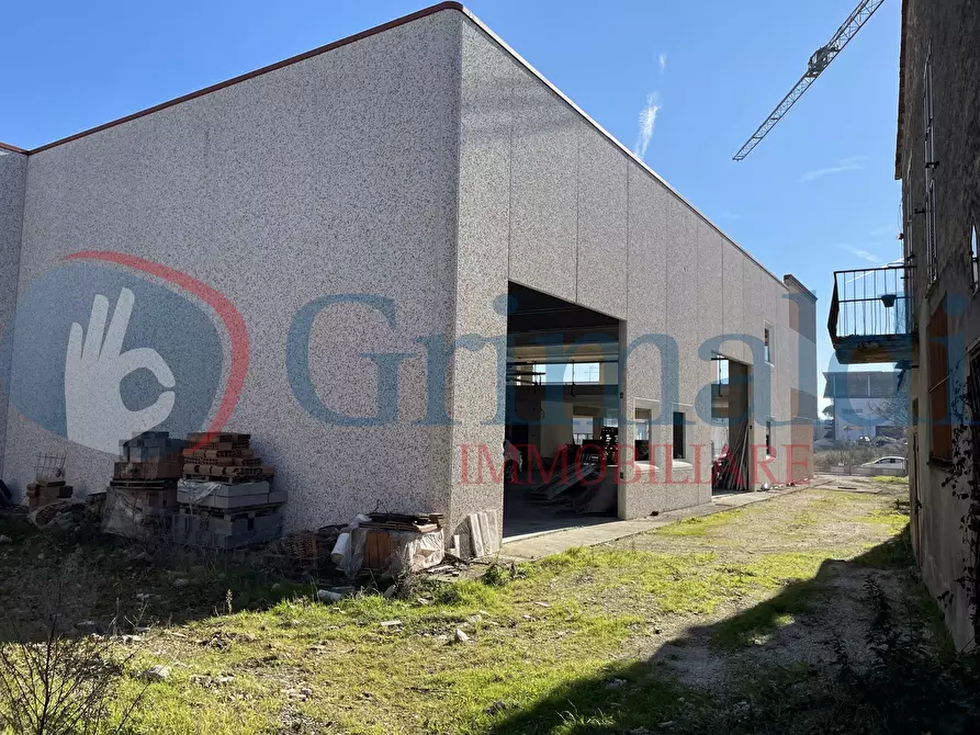 Immagine 7 di Capannone industriale in vendita  in Via sandro penna a Perugia