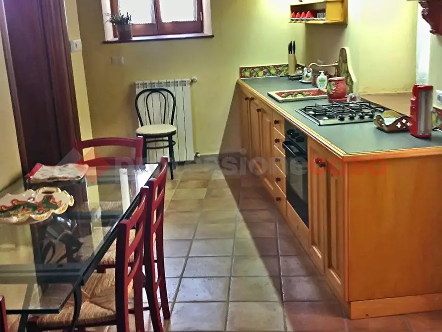 Immagine 10 di Casa indipendente in vendita  in Via Trento, 8 a Castiglione Di Sicilia
