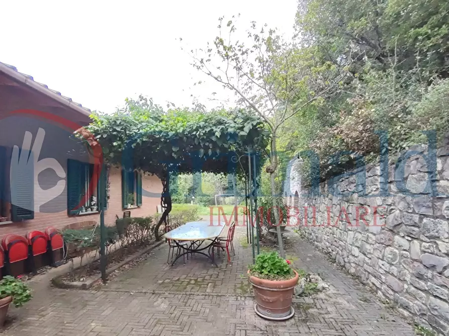 Immagine 13 di Villa in vendita  in Via Col di Lana a Perugia