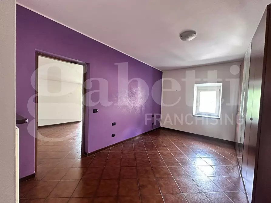 Immagine 10 di Appartamento in vendita  in Via puccini, 1 a Erba