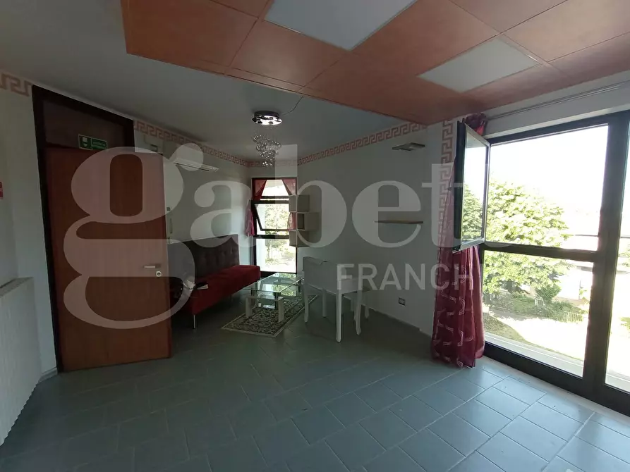 Immagine 14 di Negozio in vendita  in Via CAVARZERE   Via dei Martiri, 59 a Cavarzere