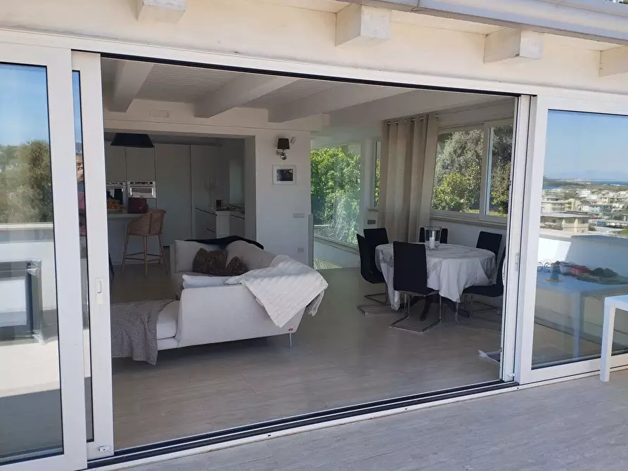 Immagine 9 di Villa in vendita  in Via caranfe a Monte Di Procida