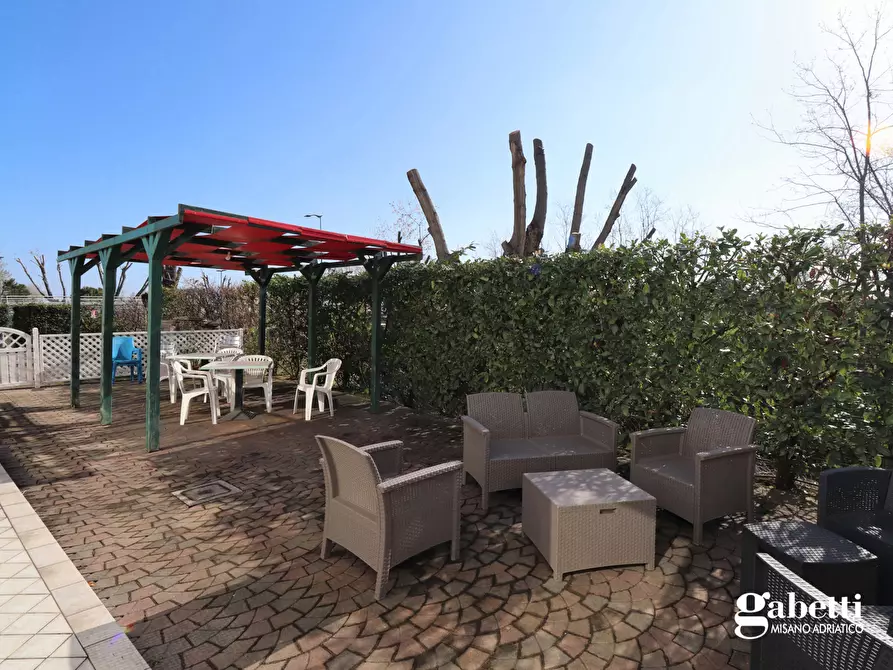 Immagine 9 di Negozio in vendita  in Via Litoranea Sud, 80 a Misano Adriatico