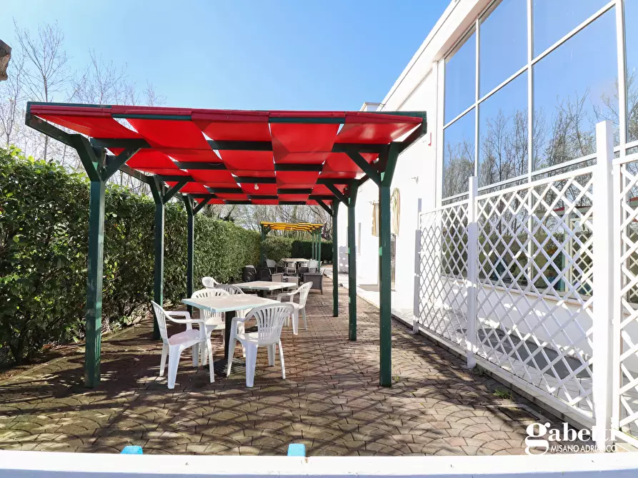 Immagine 10 di Negozio in vendita  in Via Litoranea Sud, 80 a Misano Adriatico