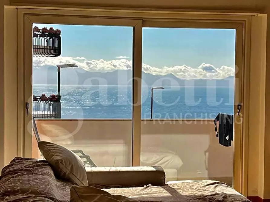 Immagine 13 di Appartamento in vendita  in Via Scipione Capece a Napoli