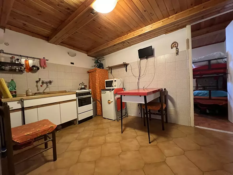 Immagine 2 di Appartamento in vendita  in Corso vittorio emanuele, 28 a Acuto