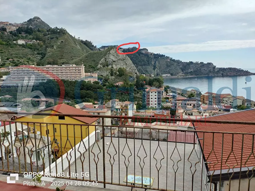 Immagine 5 di Appartamento in vendita  in Via Ortogrande, 65 a Giardini-Naxos