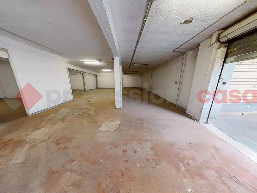 Immagine 14 di Magazzino in vendita  in Via Selvaforte, 23F a Roma