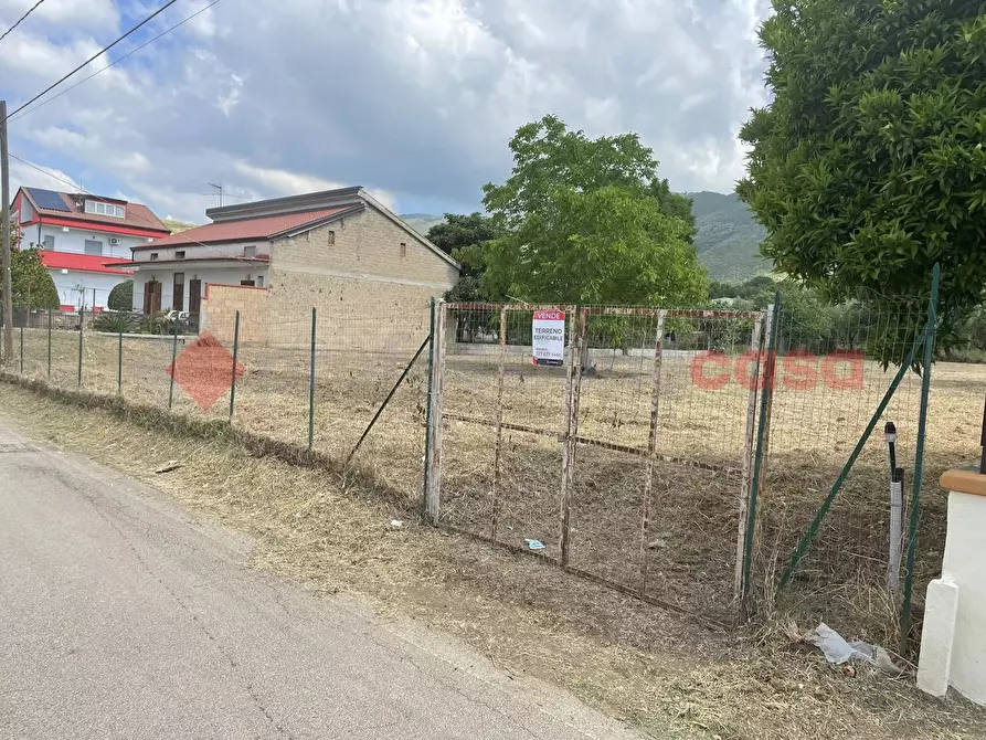 Immagine 1 di Terreno residenziale in vendita  in Via Leporano, snc a Camigliano