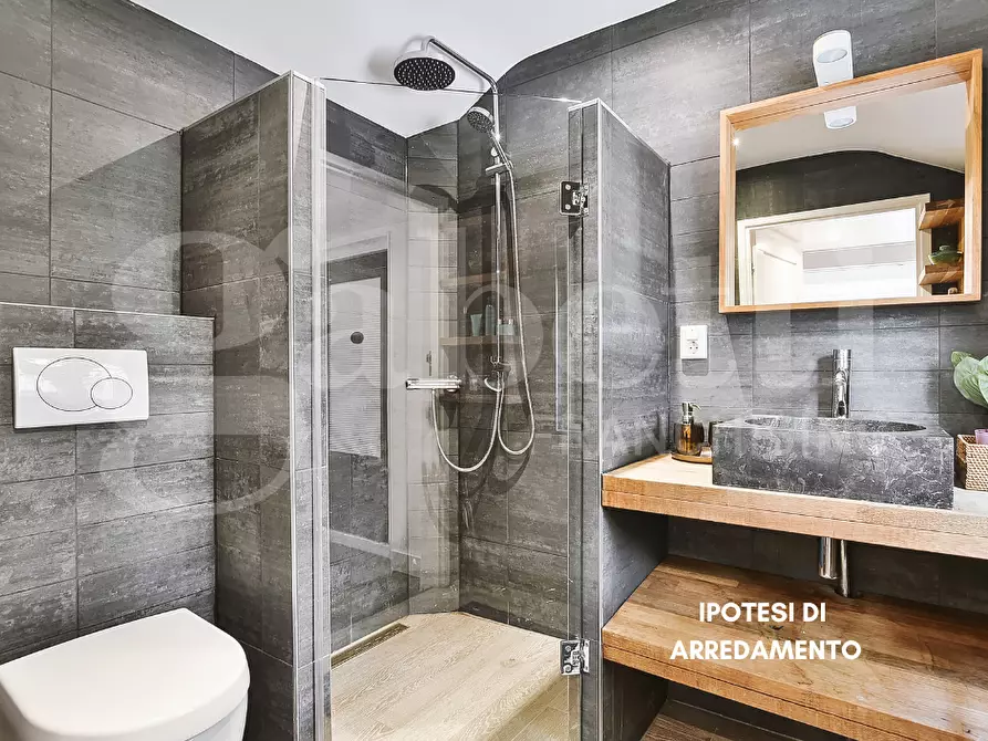 Immagine 18 di Multiproprietà in vendita  in Via ISOLA DI PELLETRINA Calle Chiesa Ognisanti, 00 a Venezia