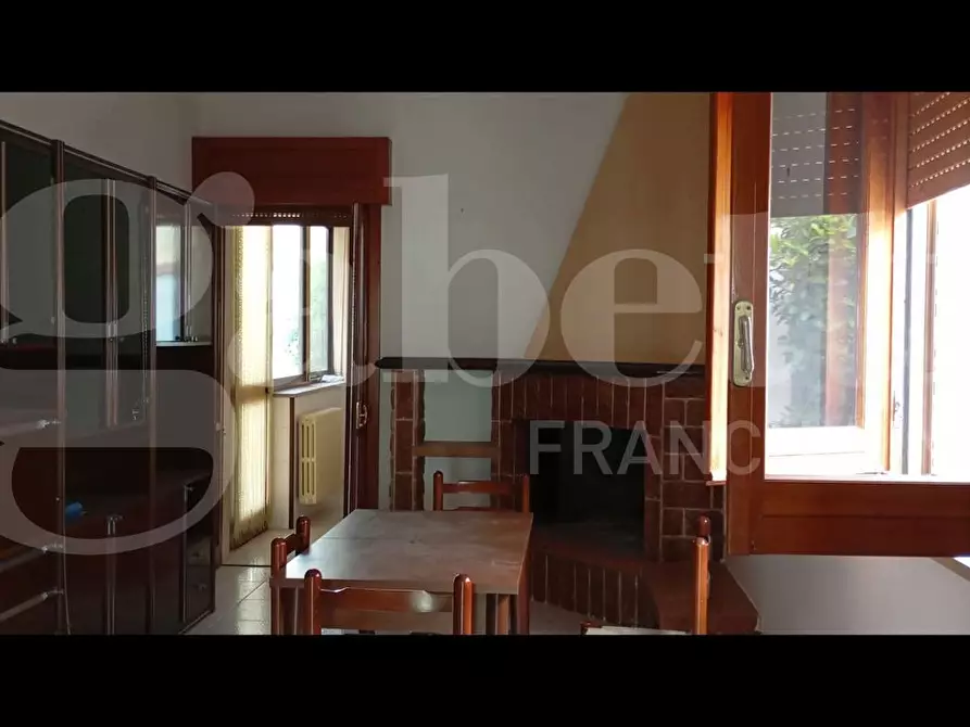 Immagine 32 di Casa quadrifamiliare in vendita  in Via Bianchi pittori, 3 a Lecce