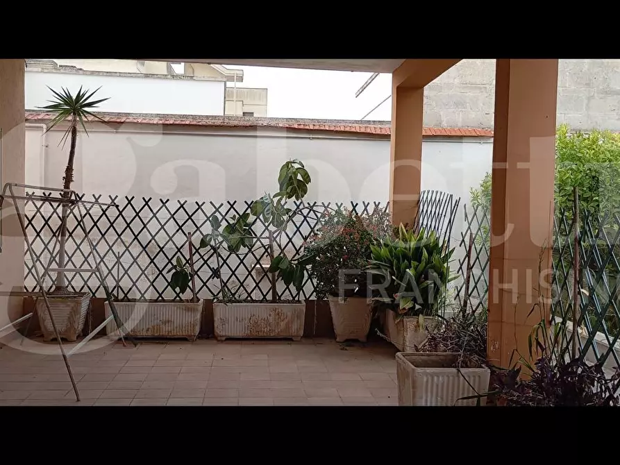 Immagine 27 di Casa quadrifamiliare in vendita  in Via Bianchi pittori, 3 a Lecce