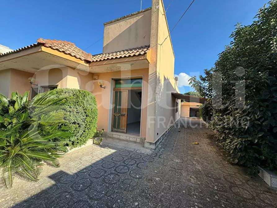 Immagine 45 di Casa quadrifamiliare in vendita  in Via Bianchi pittori, 3 a Lecce