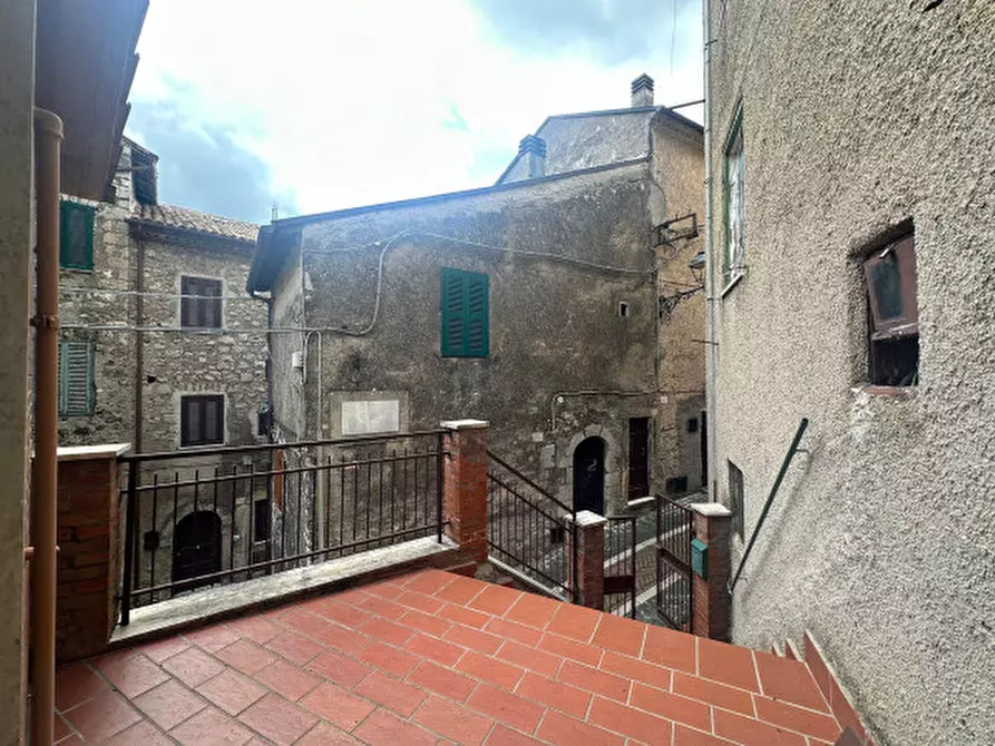 Immagine 1 di Appartamento in vendita  in Via Vittorio Emanuele, snc a Acuto