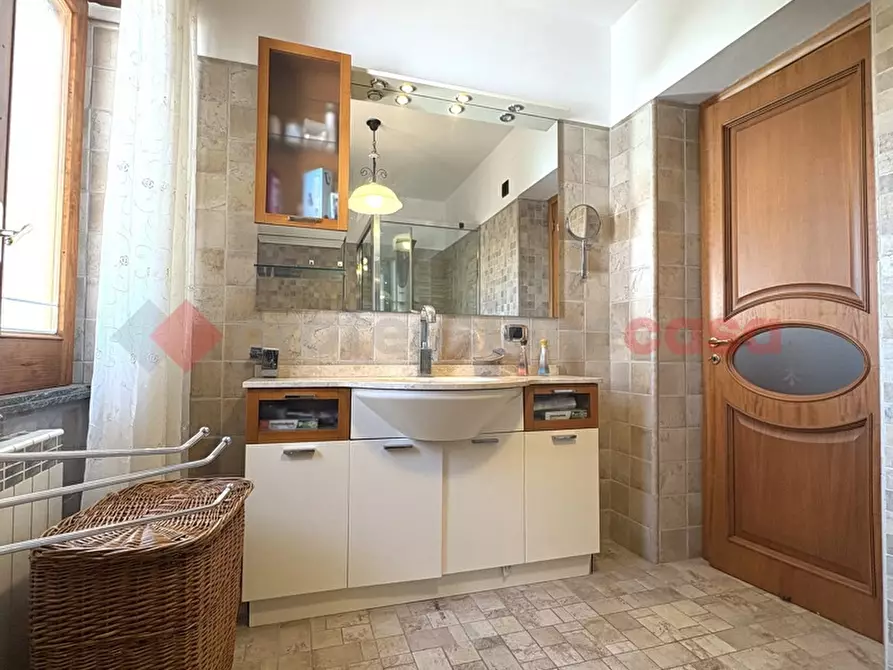 Immagine 26 di Villa in vendita  in Via RIO CLARO 2, 2 a Fondi