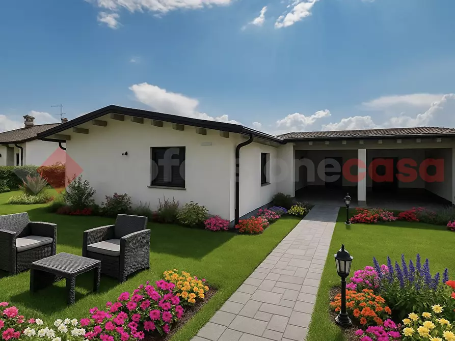 Immagine 1 di Villa in vendita  in Via GORIZIA, 8 a Fiuggi