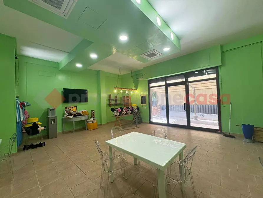 Immagine 14 di Negozio in affitto  in Via Maremmana inferiore, 20 a Guidonia Montecelio