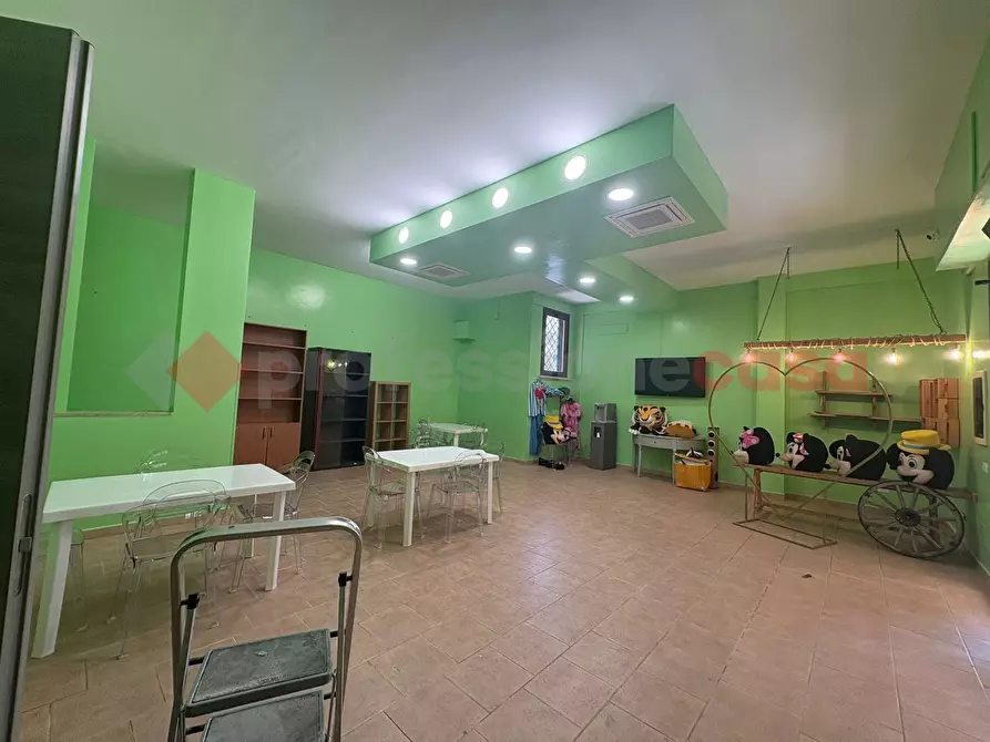 Immagine 18 di Negozio in affitto  in Via Maremmana inferiore, 20 a Guidonia Montecelio