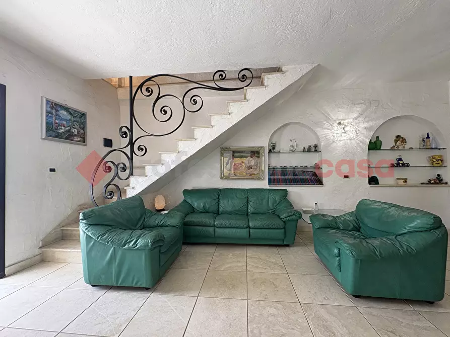 Immagine 11 di Casa bifamiliare in vendita  in Via RESIDENCE IL CAMPANILE, 24 a Terracina