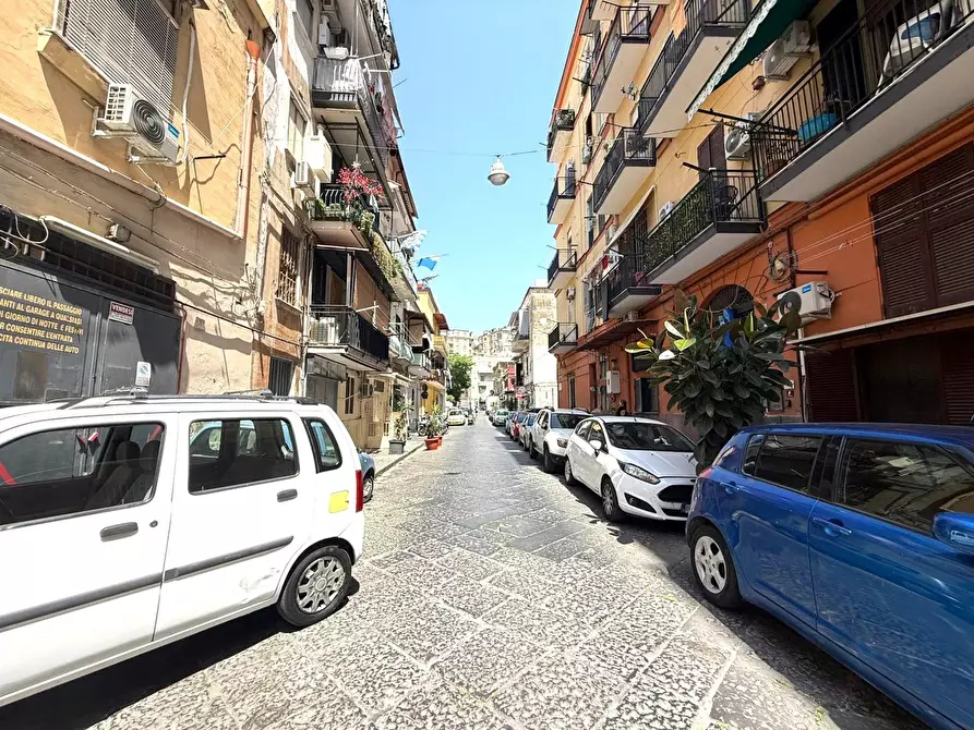Immagine 17 di Appartamento in vendita  in Via Andrea Cantelmo a Napoli