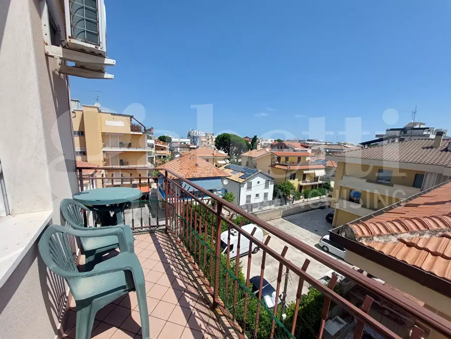 Immagine 16 di Appartamento in vendita  in Via delle Regioni, 12 a Alba Adriatica