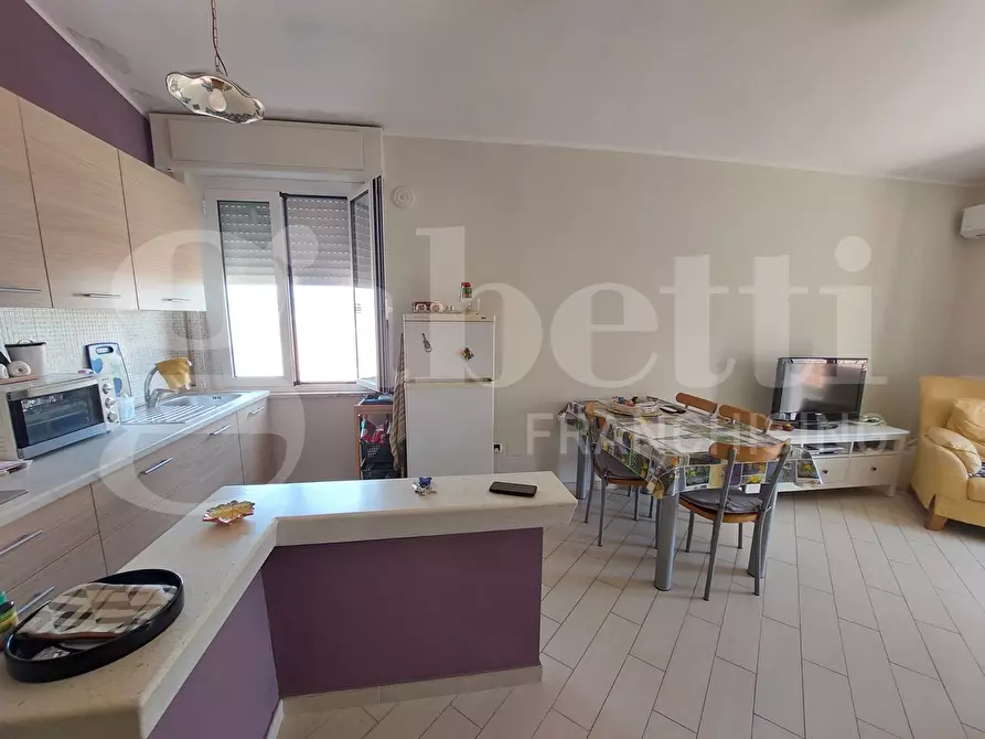 Immagine 11 di Appartamento in vendita  in Via delle Regioni, 12 a Alba Adriatica