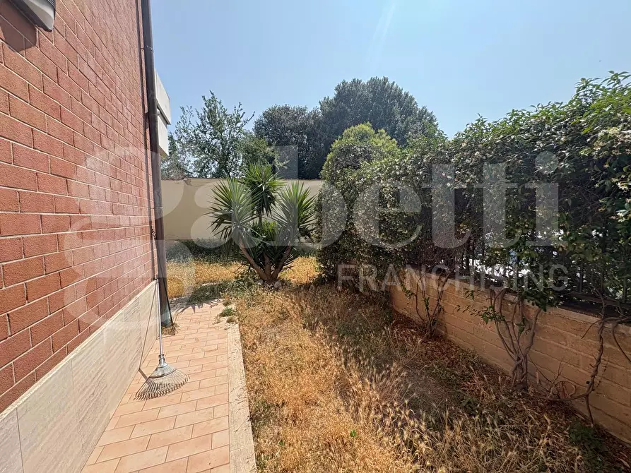 Immagine 20 di Appartamento in vendita  in Via Siligo, 10 a Roma