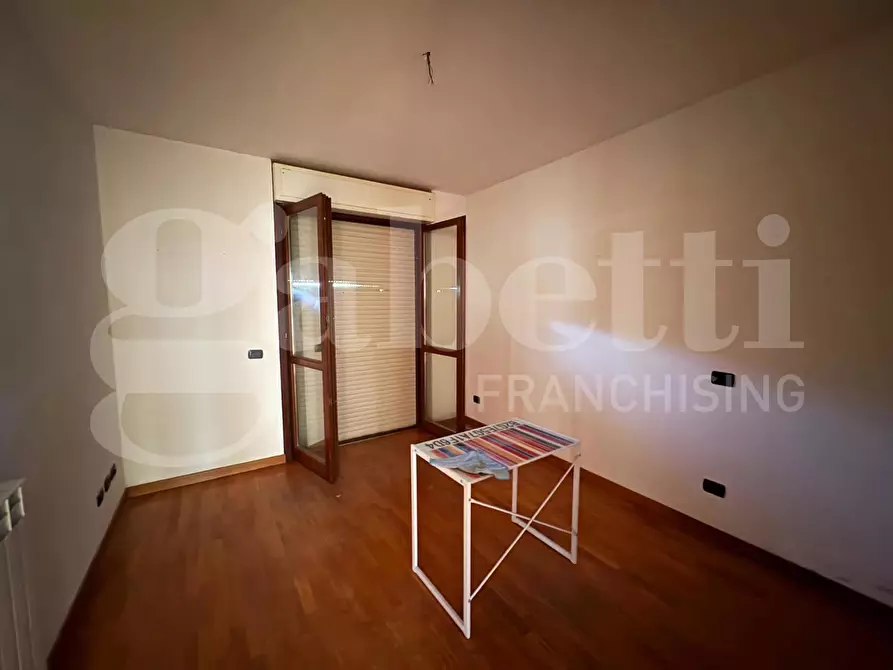 Immagine 9 di Appartamento in vendita  in Via Siligo, 10 a Roma