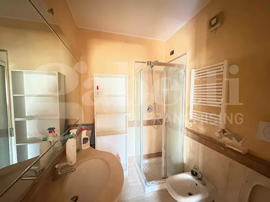 Immagine 13 di Appartamento in vendita  in Via Siligo, 10 a Roma