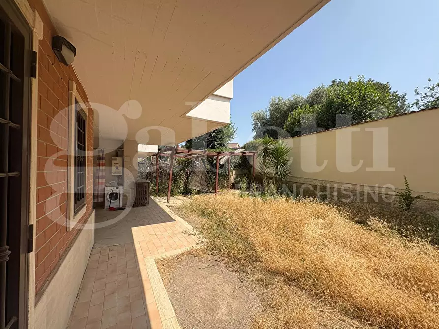 Immagine 25 di Appartamento in vendita  in Via Siligo, 10 a Roma