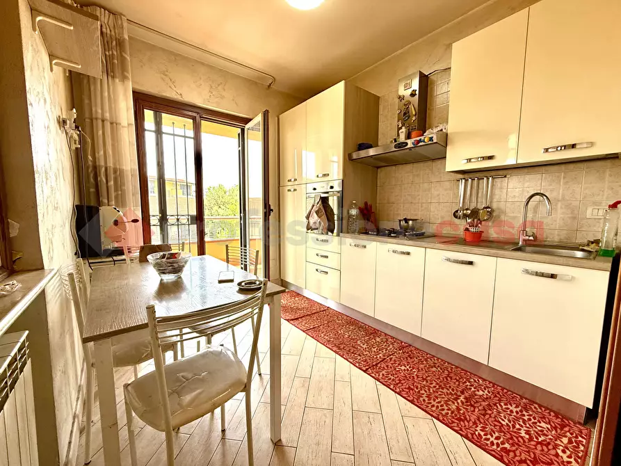 Immagine 3 di Appartamento in vendita  in Via de gasperi, 195 a Acerra