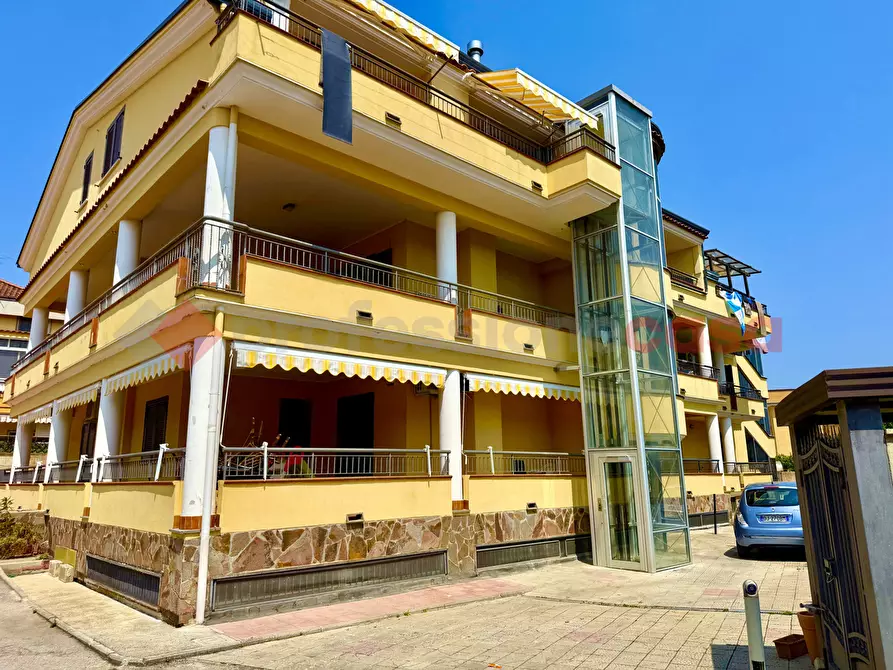 Immagine 12 di Appartamento in vendita  in Via de gasperi, 195 a Acerra