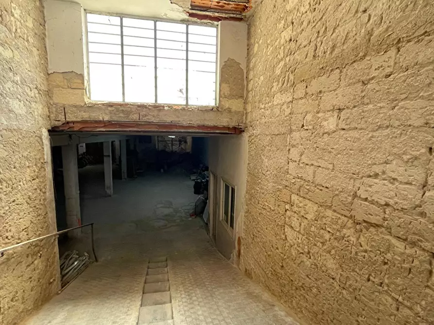 Immagine 3 di Box auto in vendita  in Viale tica, 6 a Siracusa