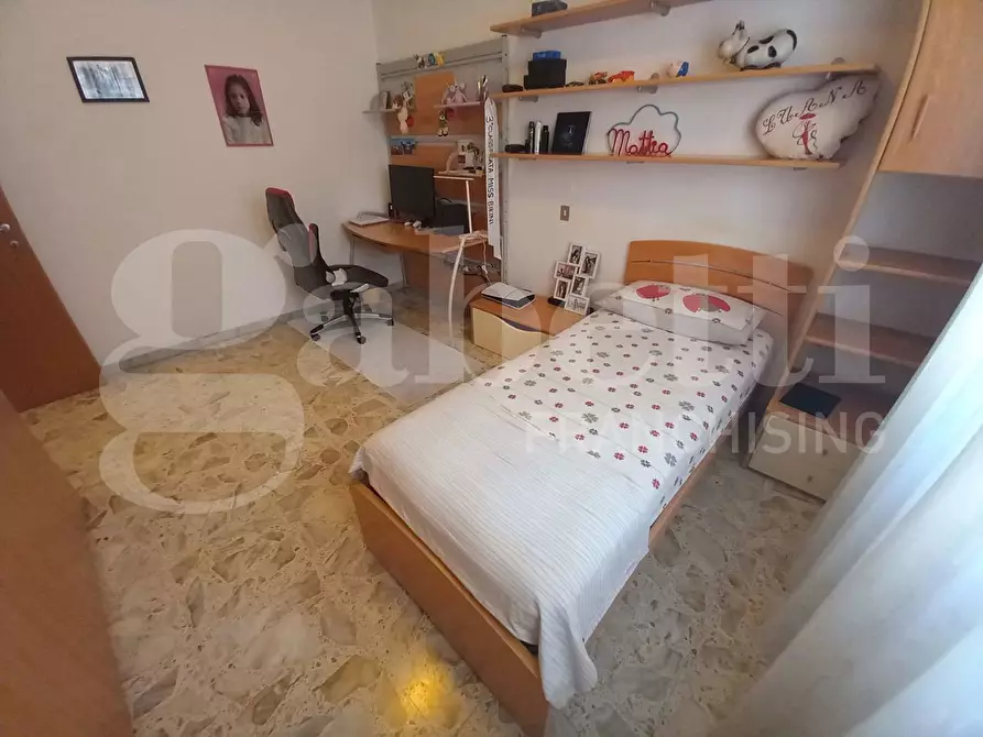 Immagine 9 di Appartamento in vendita  in Via SOTTOMARINA - VIALE VENETO, 12 a Chioggia