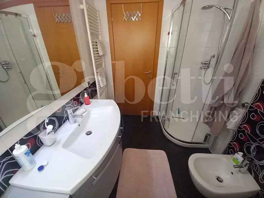 Immagine 26 di Appartamento in vendita  in Via SOTTOMARINA - VIALE VENETO, 12 a Chioggia