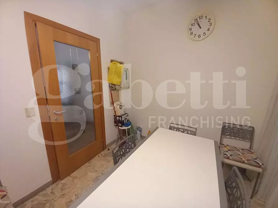 Immagine 4 di Appartamento in vendita  in Via SOTTOMARINA - VIALE VENETO, 12 a Chioggia