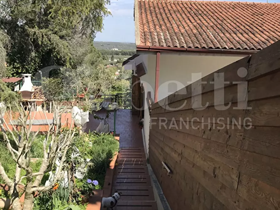 Immagine 21 di Villa in vendita  in Via Parco la Vecchia, nc a Cassano Delle Murge