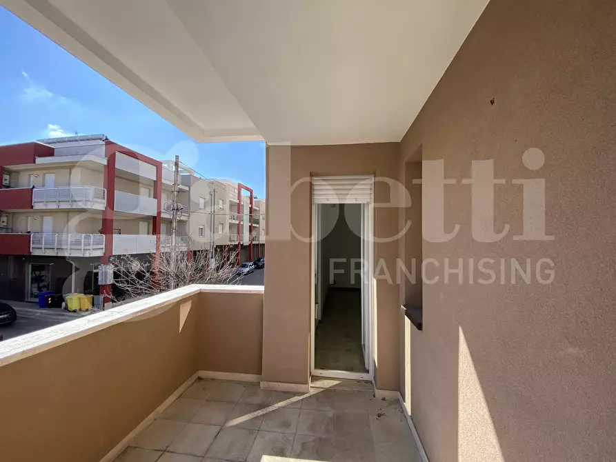 Immagine 25 di Appartamento in vendita  in Via Colamonico, 10 a Cassano Delle Murge