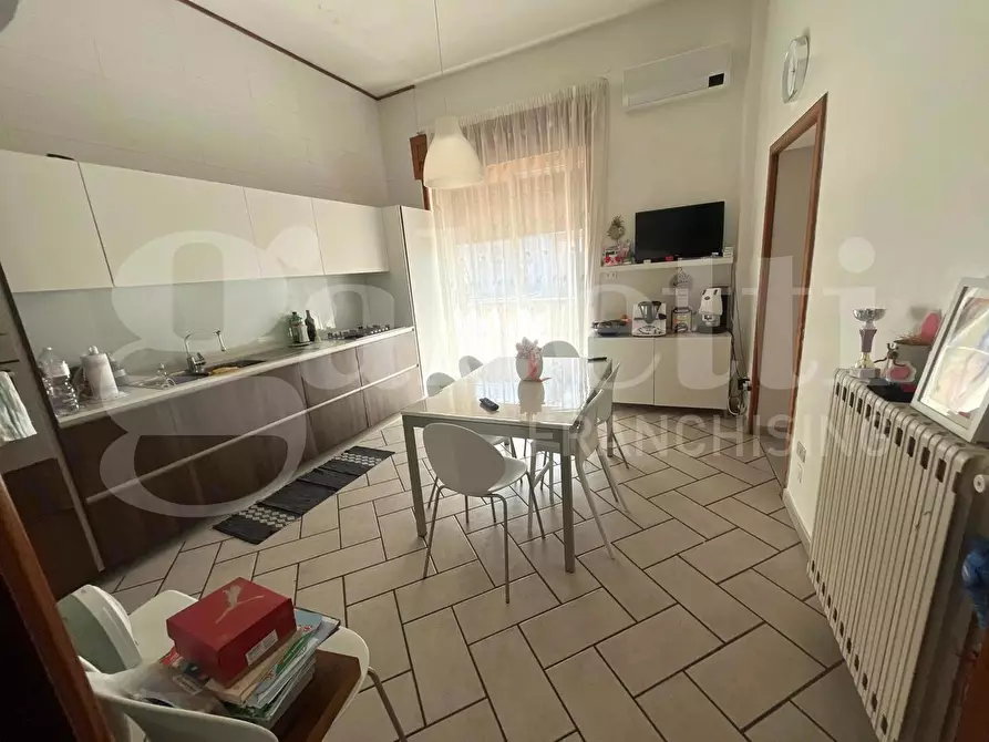 Immagine 14 di Palazzo in vendita  in Via madonna dell'arco a Sant'anastasia