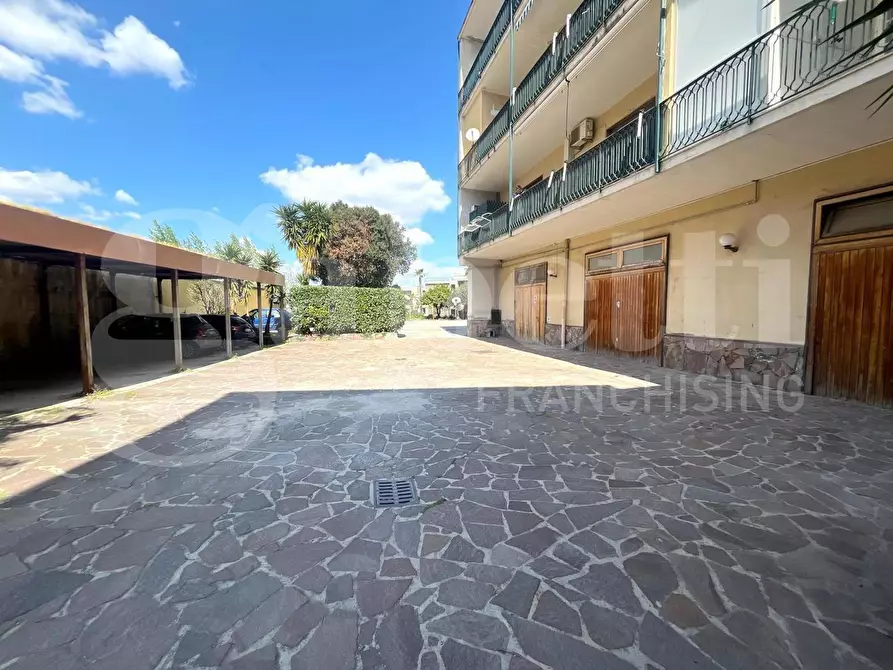 Immagine 4 di Palazzo in vendita  in Via madonna dell'arco a Sant'anastasia