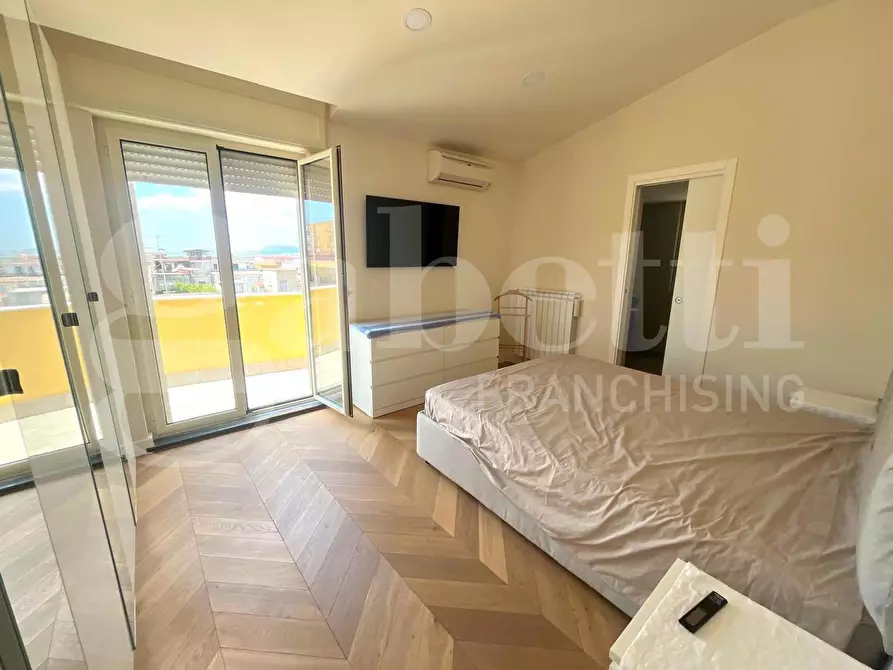 Immagine 20 di Palazzo in vendita  in Via madonna dell'arco a Sant'anastasia