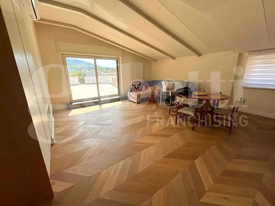 Immagine 18 di Palazzo in vendita  in Via madonna dell'arco a Sant'anastasia