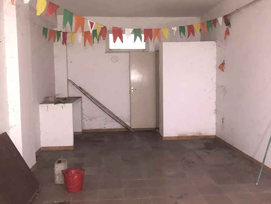 Immagine 8 di Box auto in vendita  in Via Vittorio Emanuele Orlando, 32/B a Santa Flavia