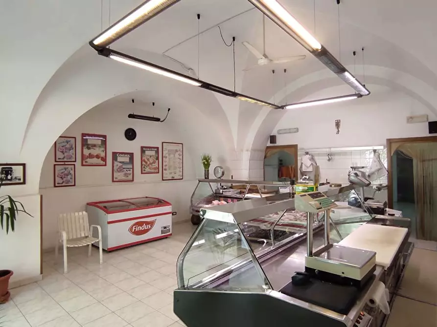 Immagine 2 di Negozio in vendita  in Via DON FELICE CANELLI a San Severo