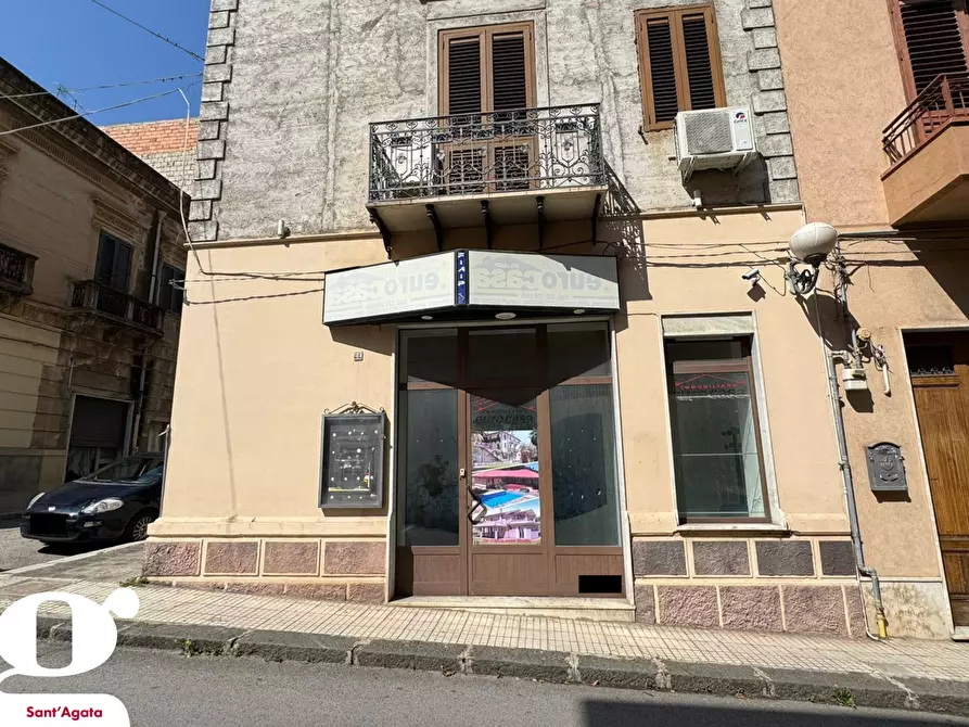Immagine 3 di Negozio in vendita  in Via SAN GIUSEPPE, 44 a Sant'agata Di Militello