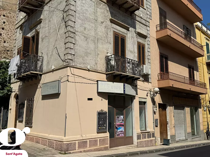 Immagine 10 di Negozio in vendita  in Via SAN GIUSEPPE, 44 a Sant'agata Di Militello