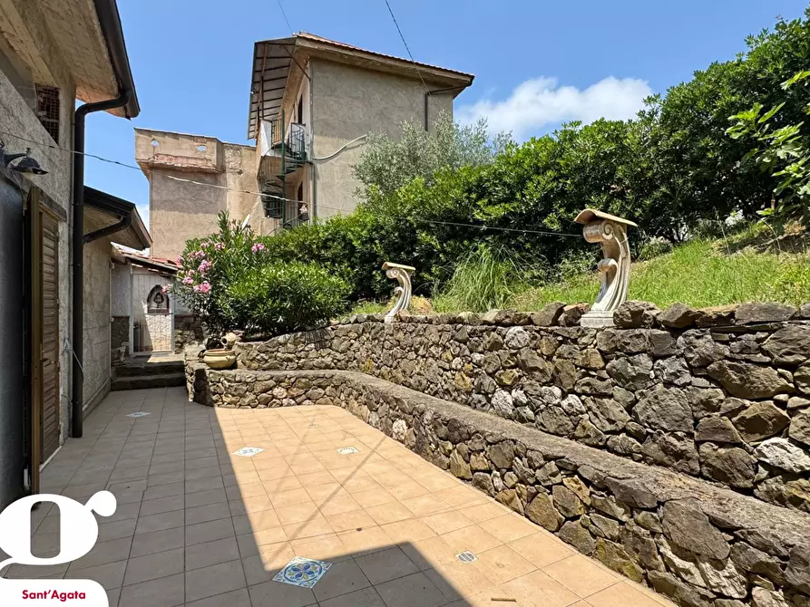 Immagine 16 di Villa in vendita  in Contrada VALLE BRUCA, 233 a Sant'agata Di Militello
