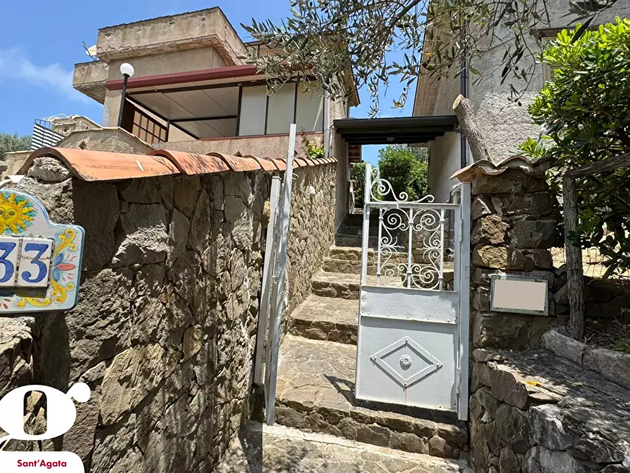 Immagine 9 di Villa in vendita  in Contrada VALLE BRUCA, 233 a Sant'agata Di Militello