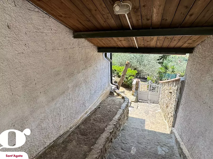 Immagine 12 di Villa in vendita  in Contrada VALLE BRUCA, 233 a Sant'agata Di Militello